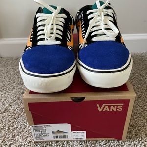 Comfycush Old Sko/ Zebra Tidepoolsrf The Wb